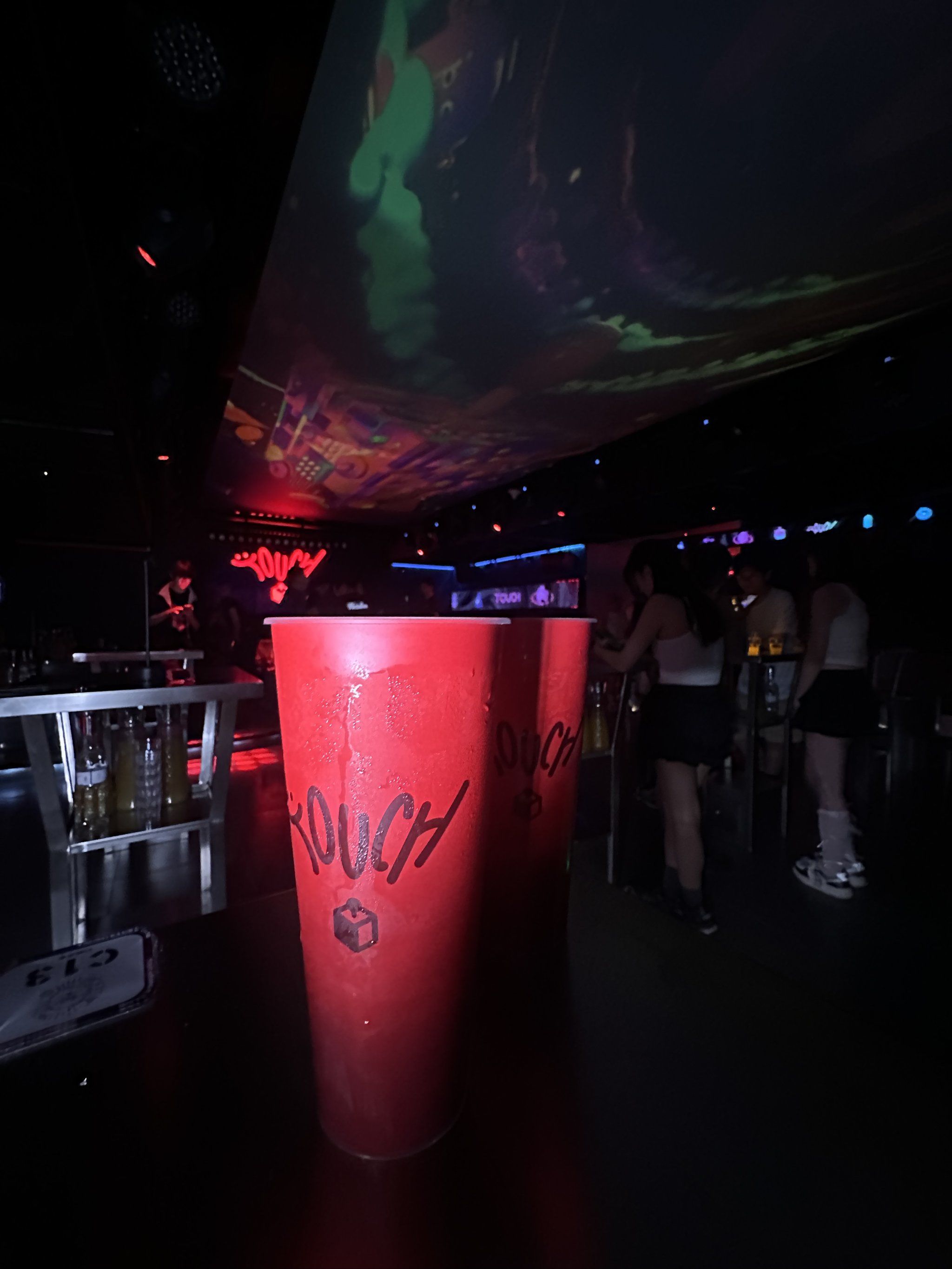 新乡商务ktv与片场的特色对比-牧野区ktv预定